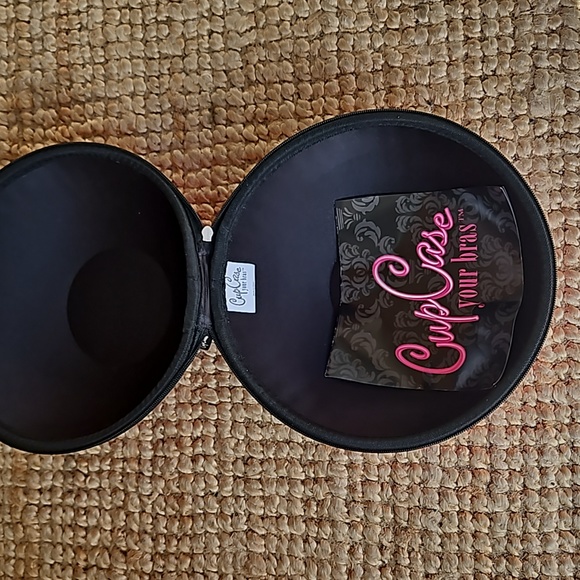 C) Cup Case - Picture 2 of 6